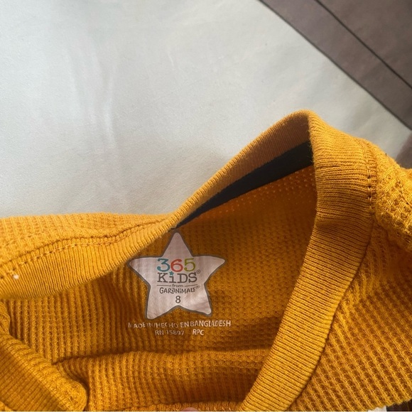 Boys Outfit Bundle - Picture 3 of 5